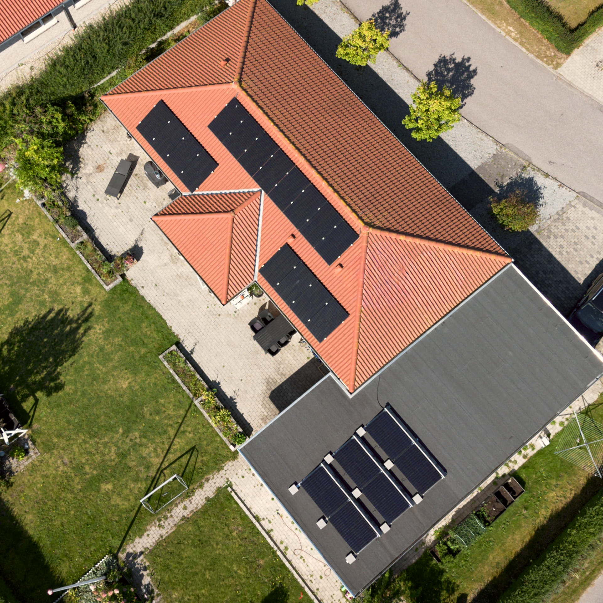 Hus med solceller på taget